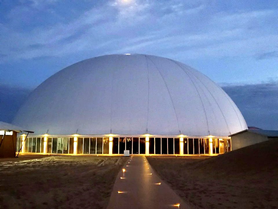 kambo projection dome tent for event